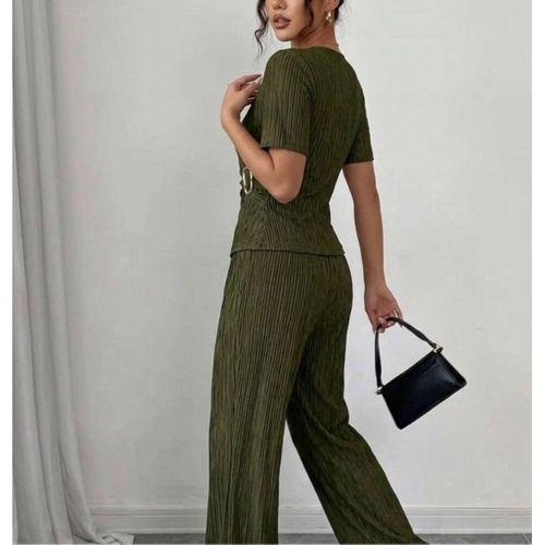 Kadın Toka Detaylı Kruvaze Takım