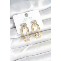 Pirinç Gold Renk Vintage Kadın Küpe