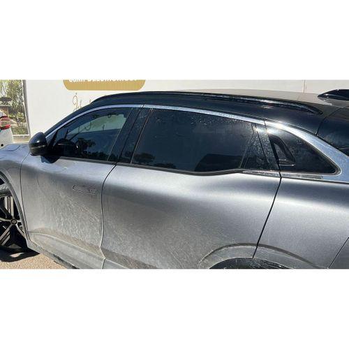 Renault Megane E-Tech 2023 Sonrası Tavan Çıtası Parlak Siyah