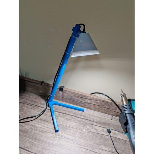 Spotlight’tan Masa Lambası (LED) – 6911524