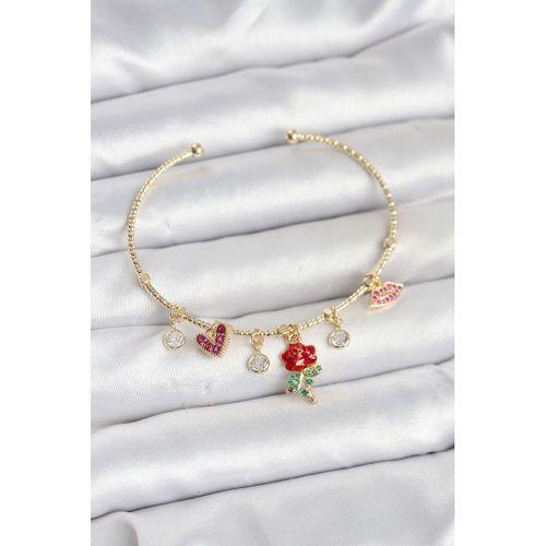 Gül Charmlı Gold Renk Pirinç Kadın Bileklik