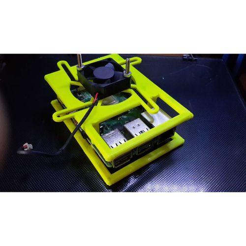 Fanlı Raspberry Pi 4 Kılıf (Herhangi Bir Boyut) Özelleştirilebilir - 3717622