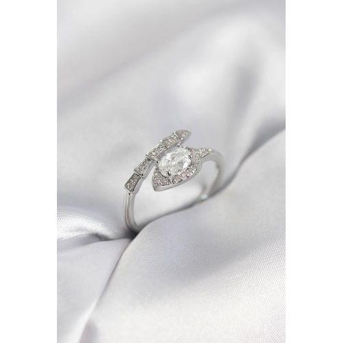 Yılan Model Gümüş Renk Zirkon Taşlı Kadın Yüzük