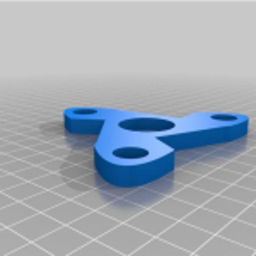 Temel Fidget Spinner (Bu ürün Sadece Plastik parçadır - Almadan Önce Soru Sorabilirsiniz)