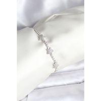 Yıldız Model Zirkon Taşlı Gümüş Renk Pirinç Su Yolu Kadın Bileklik