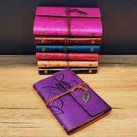 Yaprak Motifli Hatıra Defteri