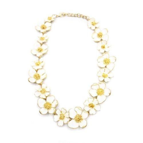 Mineli Çiçek Kolye - Krem