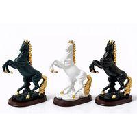 Polyester Şahlanmış At Figürü