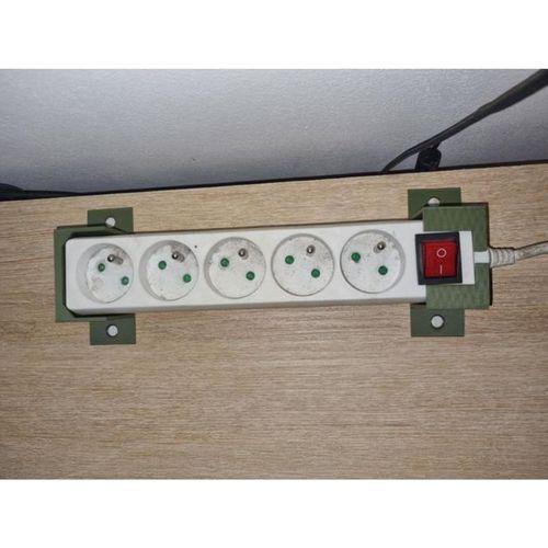 Priz Tutucu Masa Altında (Bu ürün Sadece Plastik parçadır - Almadan Önce Soru Sorabilirsiniz)