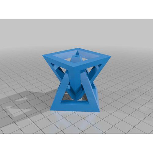 Işıldayan Tensegrity Piramitler – LightBase’a Özel Zarif Ayaklarla – 6899831