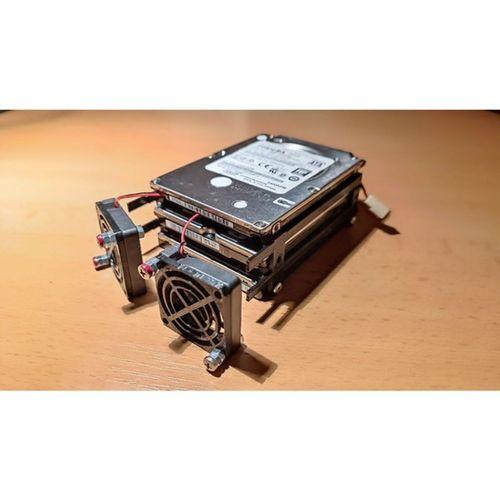 2.5 3x HDD Özel Raf (Bu ürün Sadece Plastik parçadır - Almadan Önce Soru Sorabilirsiniz)