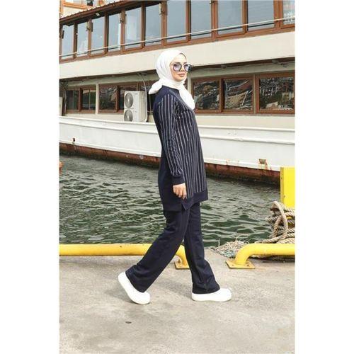 Çizgili Taş Desenli O Yaka İkili Tesettür Eşofman Takımı - 71187.015 - Lacivert