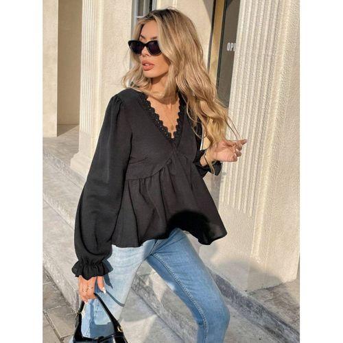 Kadın Uzun Kollu V Dantel Yaka Aerobin Bluz