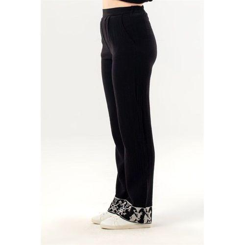 Nirvana Beli Lastikli Müslin Yandan Çift Cepli Nakışlı Pantolon Siyah Syh