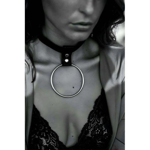 Büyük Halka Detaylı Şık Choker