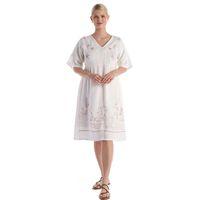 Kısa Kol Kırık Beyaz V Yaka Nakışlı Midi Boy Müslin Yazlık Elbise