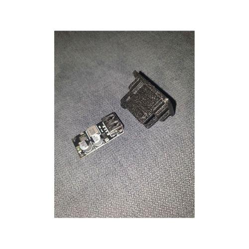 VW T5 2 Gösterge Paneli USB Fişi Kör Kapak Yerine 3D Baskı (Bu ürün Sadece Plastik parçadır - Almadan Önce Soru Sorabilirsiniz)