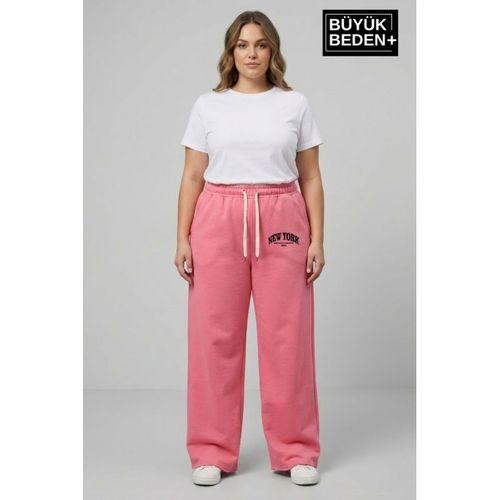 Kadın Büyük Beden Bol Paça  Yüksek Bel Lastikli NewYork Baskılı Eşofman Altı SPR26BEA988-5