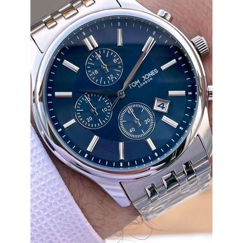 Tom Jones Bileklik Hediyeli Çelik Kordon 3 Atm Suya Dayanıklı 2 Yıl Garantili Erkek Kol Saati 10080.3