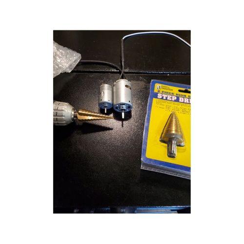 3D Baskı Karavan Banyo Fan Motor Montaj Aparatı (Bu ürün Sadece Plastik parçadır - Almadan Önce Soru Sorabilirsiniz)