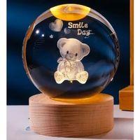 Dekoratif Ayıcık Tasarımlı Ahşap Altlıklı Işıklı Cam Küre Cam:6cm Ahşap:2cm