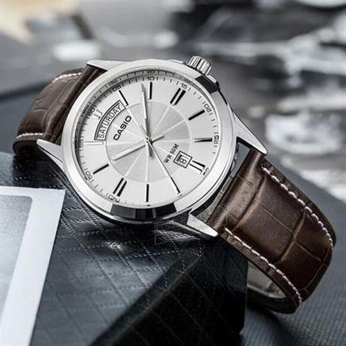 Casio MTP-1381L-7AVDF Erkek Kol Saati