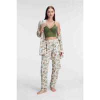 İp Askılı V Yaka Çiçek Desenli Yazlık Dokuma Dantel Detaylı Sabahlık Pijama Takımı