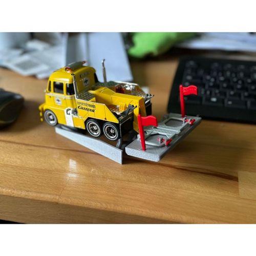 Carrera Ray Temizleyici Carrera Digital 132 Wrecker Üzerine (Bu ürün Sadece Plastik parçadır - Almadan Önce Soru Sorabilirsiniz)