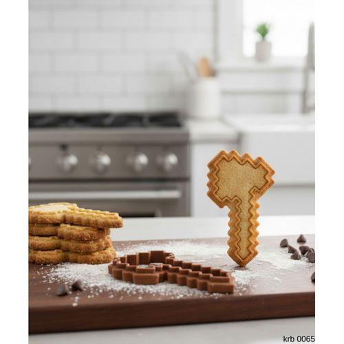 Anahtar Figürlü Mini Kurabiye Kalıbı ve Hamur Kesici – Şeker Hamuru ve Oyun Hamuru İçin Tek Parça Kalıp