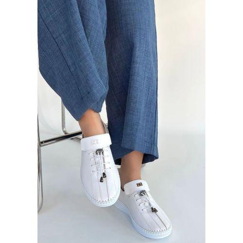 Warte Beyaz Deri Bağcıklı Spor Ayakkabı