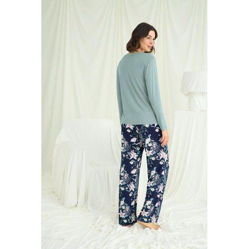 Çiçek Ve Yaprak Desenli Baskılı Pijama Takımı