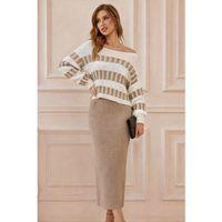 Kadın Uzun Kollu Kayık Yakalı Salaş Triko Bluz Ve Etek Ikili Takım