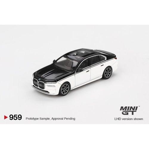 Mini GT BMW i7 xDrive60 Alpine White / Black Sapphire 959