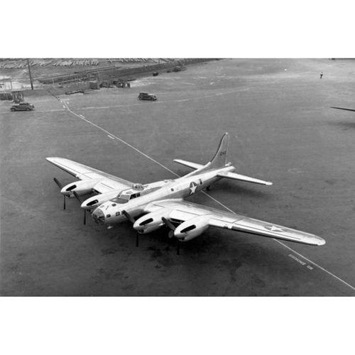 XB 38 Nacelle Mod 1 72 B 17 Kiti için (Bu ürün Sadece Plastik parçadır - Almadan Önce Soru Sorabilirsiniz)