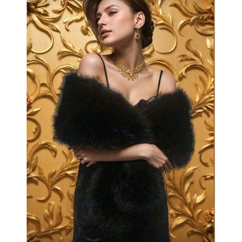 Kürk Orijinal Siyah Seksi Omuzluk Şık Kürk