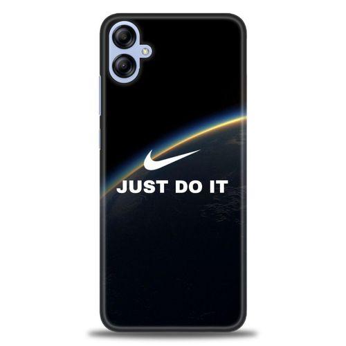 Samsung Galaxy A04E Kılıf HD Baskılı Kılıf - Nike Dünya + Tam Ekran Koruyucu