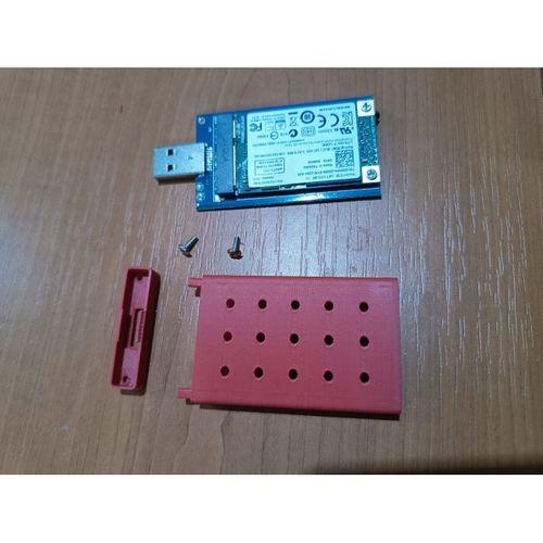 "Ultra İnce USB M2 SSD HDD Kapağı - 6899003: Verilerinizi Güvende Tutmanın Şık Yolu!"