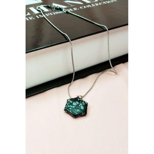 Obsidyen Doğal Taşı Zincirli El Yapımı Kolye Uç: 2 cm Zincir: 20 cm Kutulu