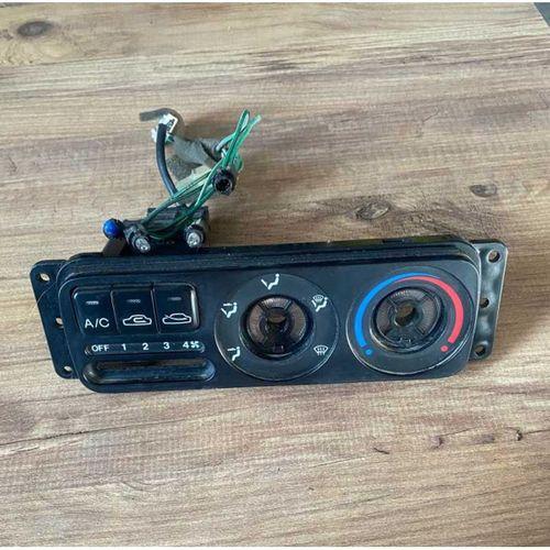 Accent Kli̇ma Ayar Dügmesi̇ Yumurta Kasa