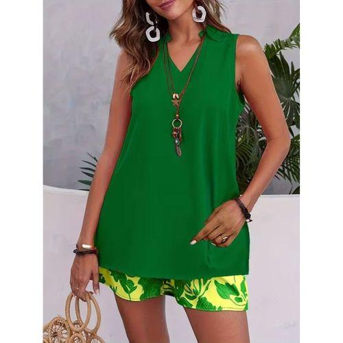 Kadın Askılı V Yakalı Sandy Bluz Ve Desenli Short Ikili Takım