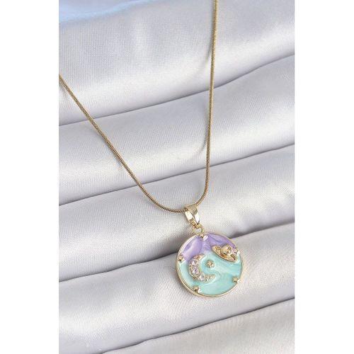 316L Çelik Gold Renk Zincir Çifr Renk Zirkon Taşlı Hilal İşlemeli Yıldız Detay Madalyon Model Kadın Kolye