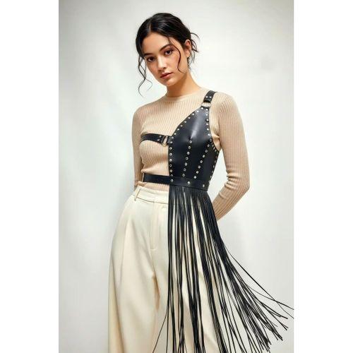 Siyah Etek Deri Zımbalı Asimetrik Püsküllü - Brf1014