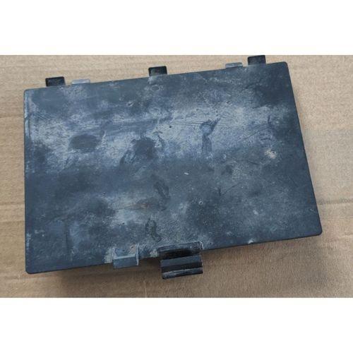 Fiat 500 için Ön İç Tekerlek Kapağı (Bu ürün Sadece Plastik parçadır - Almadan Önce Soru Sorabilirsiniz)