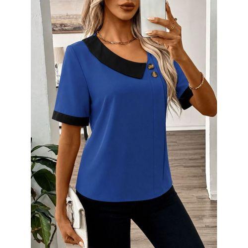 Kadın Kısa Kollu Asımetrik Yaka Detaylı Düğmeli Dubai Bluz