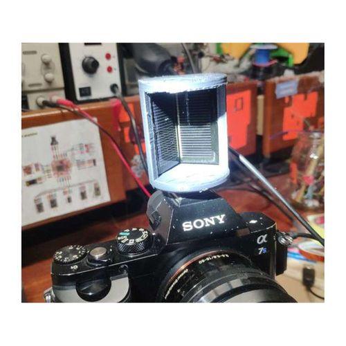 Lichtnase V1 Kamera Flaş Kızağı Aparatlı Stereo Lamba ve LED Aydınlatma 3D Baskı (Bu ürün Sadece Plastik parçadır - Almadan Önce Soru Sorabilirsiniz)