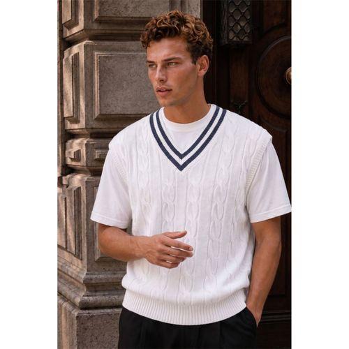 Oxford Relaxed Fit Şerit Yakalı Saç Örgülü V Yaka Erkek Triko Süveter - Beyaz