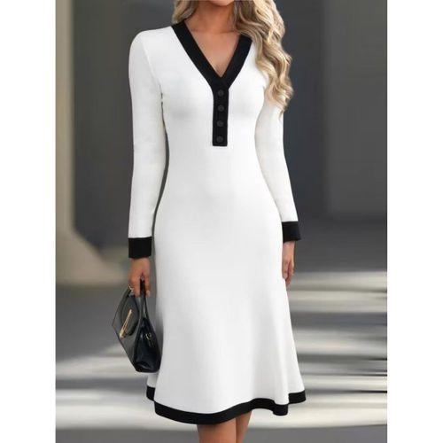 Kadın Uzun Kollu V Yakalı Düğmeli Midi Modal Elbise