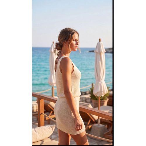 Kadın Askılı Kare Yakalı Belden Bağcıklı Triko Pareo