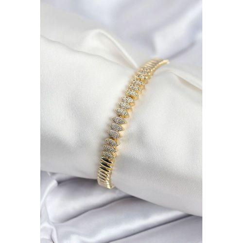 Pirinç VIP Seri Gold Renk Zirkon Taşlı Arpa Model Kadın Bileklik