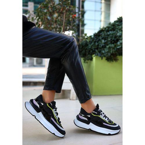 Aleh Siyah Cilt Lila Detaylı Spor Ayakkabı